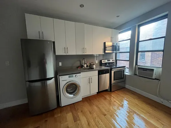 854 West 180th Street image 1 of 16