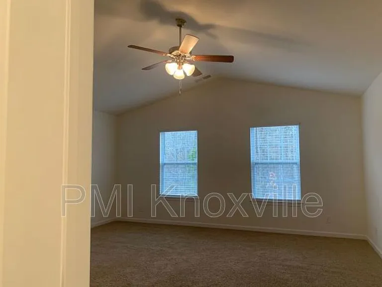 5371 Calvert Ln — Photo 13