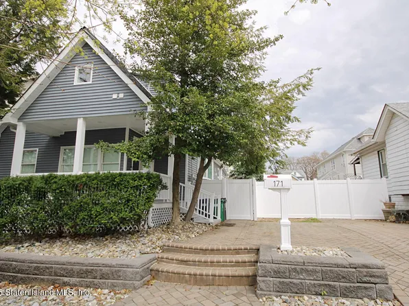 171 Lee Ave, Staten Island, NY 10307