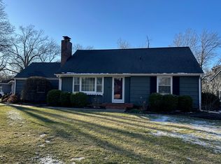 6842 Granada Rd, Prairie Village, KS 66208