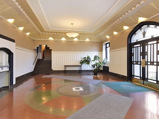 Sold by Keller Williams Realty Empire | media 25