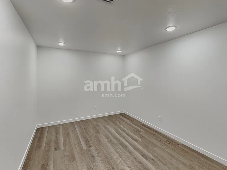 23622 E 3rd Pl — Photo 20