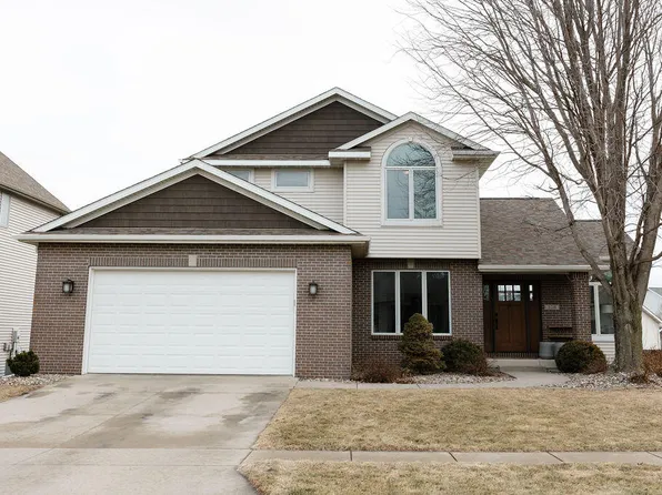 520 Brown Ct, Ames, IA 50014