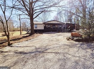 274 Silver Dollar Rd, Maysville, GA 30558