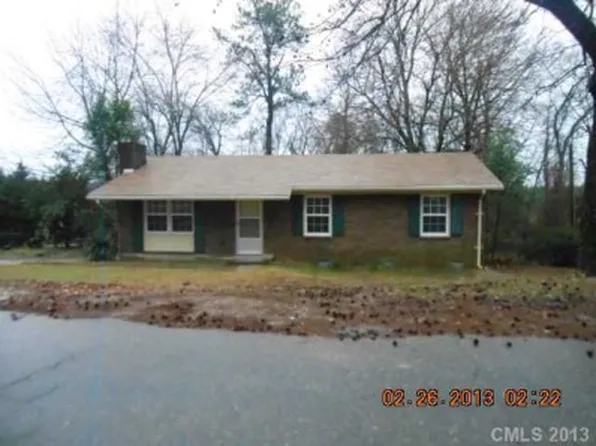 306 E Burnsville St, Wadesboro, NC 28170
