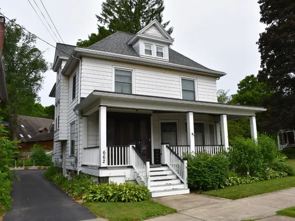 662 Park Ave, Meadville, PA 16335