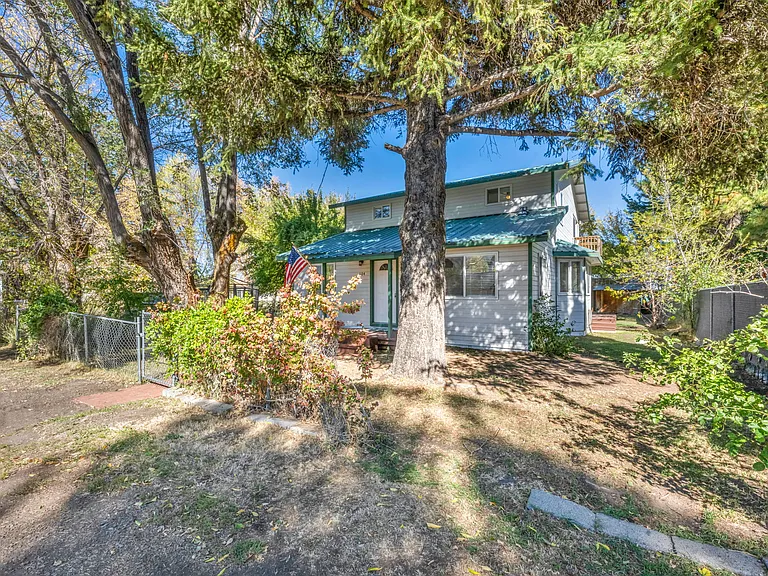 604 Pine St — Photo 62