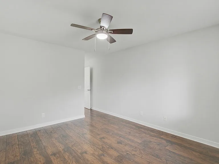 2741 Jobee Dr — Photo 18
