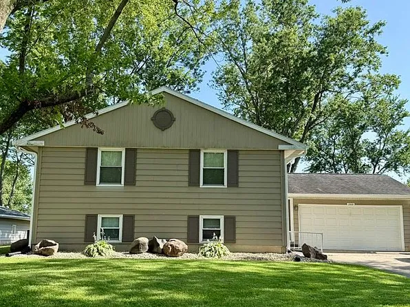 2709 W Beckett Dr, Muncie, IN 47304
