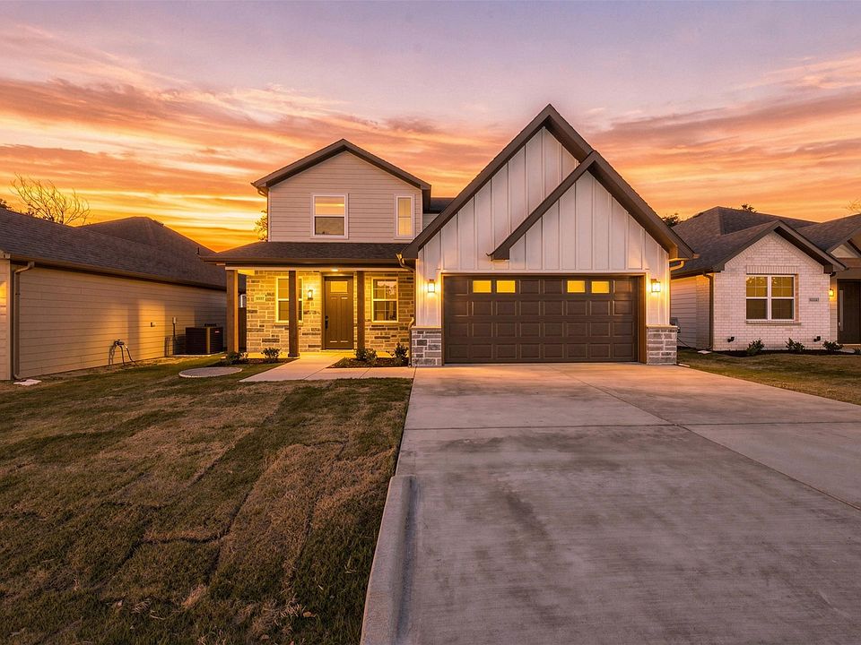 1st image of 5557 Mercedes Cir