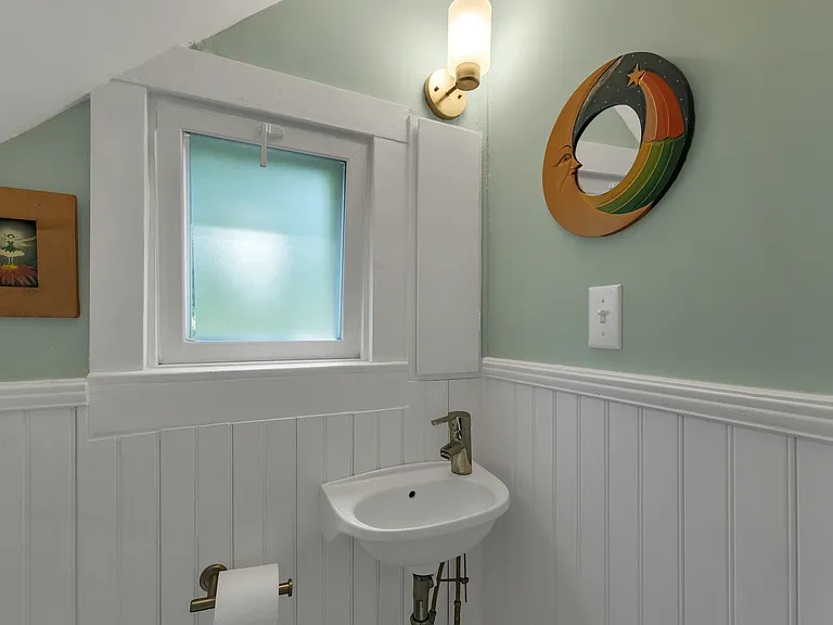 23 Chester St #1 — Photo 24