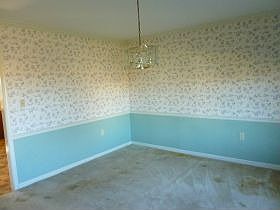 5th image of 302 Laurel Hill Dr