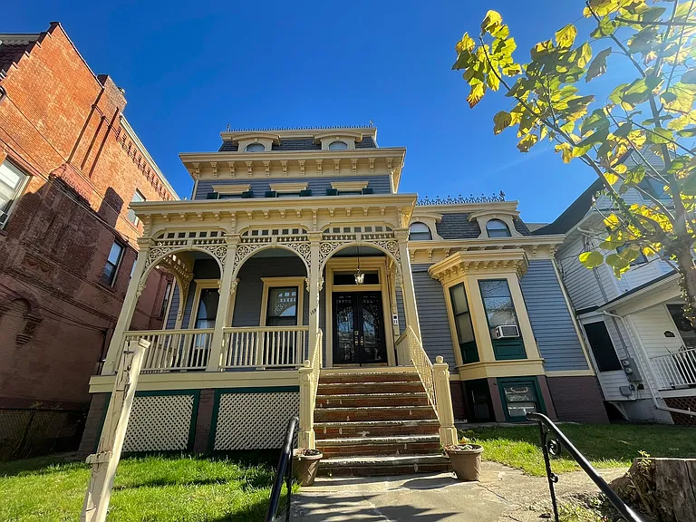 108 Summit Ave — Photo 14