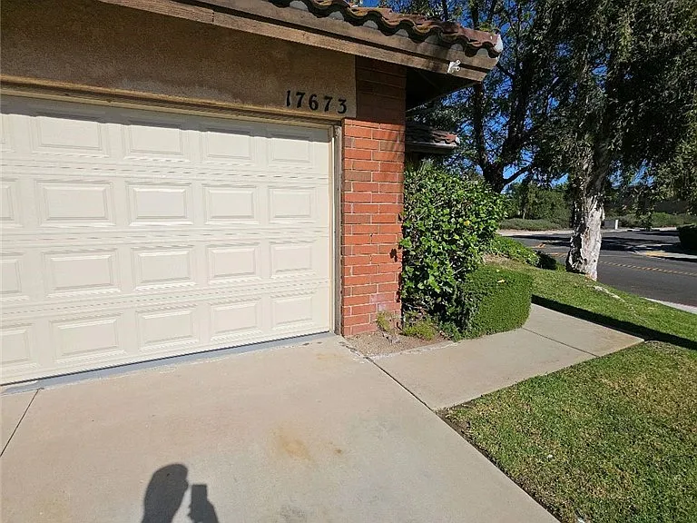 17673 Hummingbird Way — Photo 1