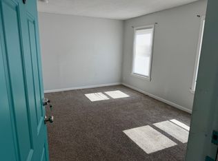 1510 SE Riverside Dr #B6, Evansville, IN 47713