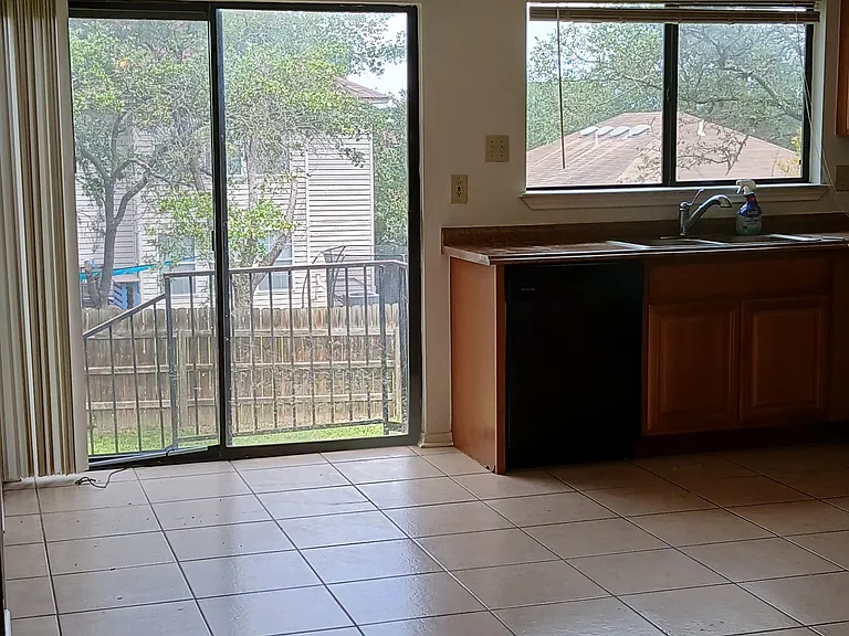 15843 Kenna Mist — Photo 1