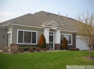 5785 Prairie Ridge Dr, Shoreview, MN 55126