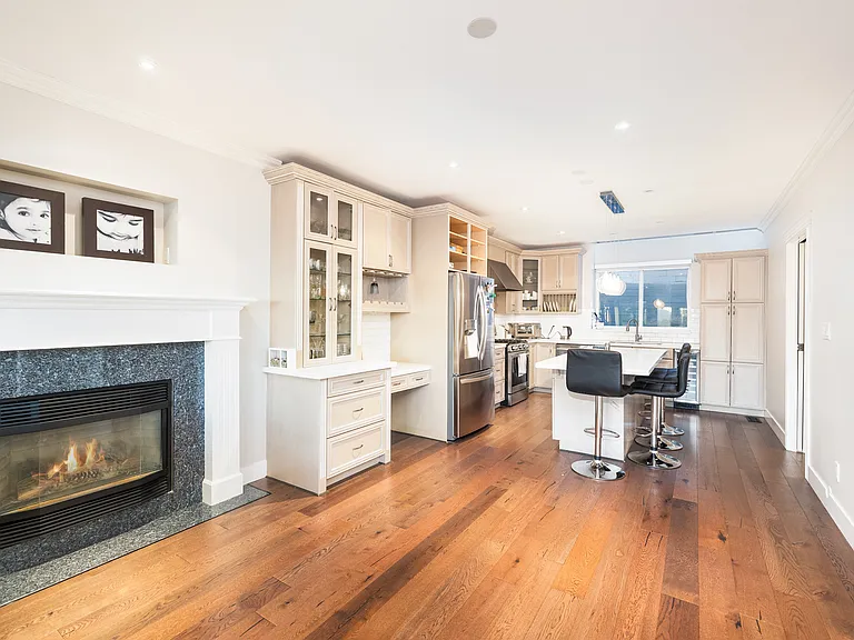 4350 Starlight Way — Photo 13