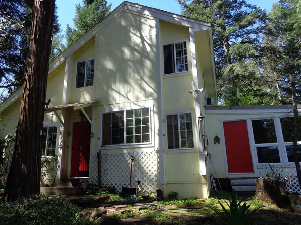 401 Cedar Rd, Trinity Center, CA 96091