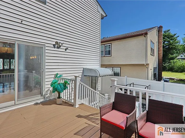 1299 Kline Pl — Photo 14