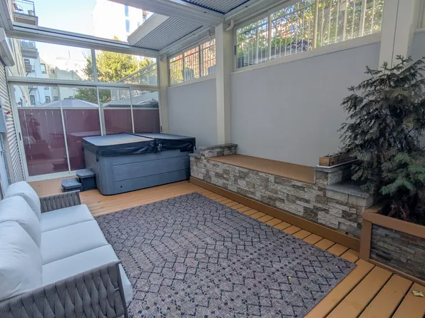 675 Sackett Street image 16 of 16