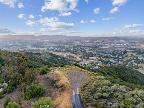 8 Granado Pl, Temecula, CA 92590