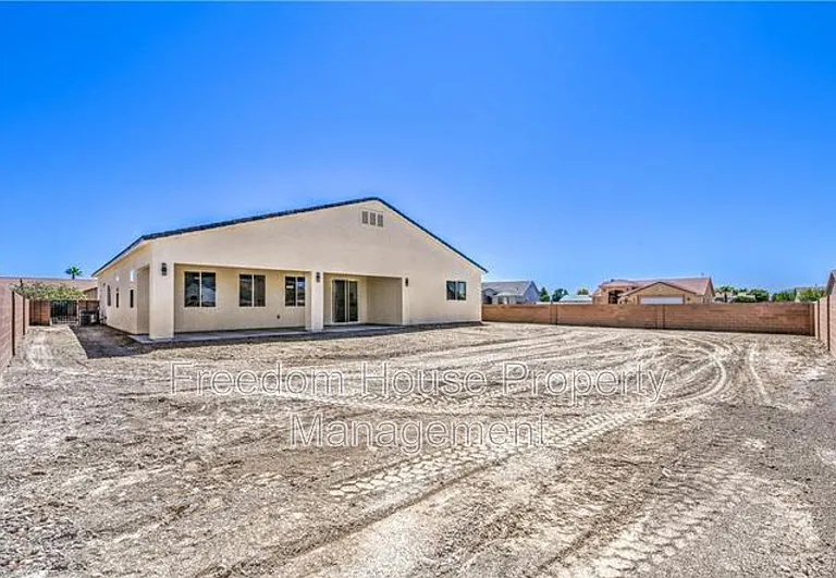 6380 Waterford St — Photo 33