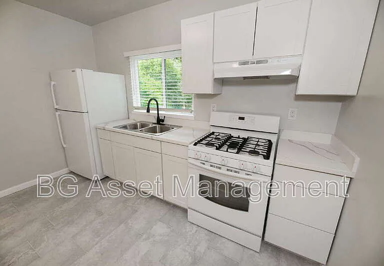 2803 Sabral Cir #A — Photo 5