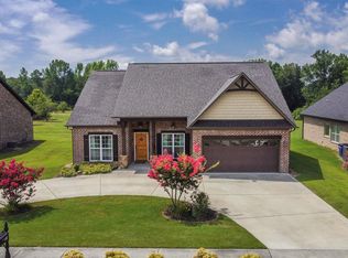 74 Gala St, Rainsville, AL 35986