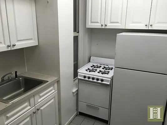 Rented by Halstead Real Estate | media 13