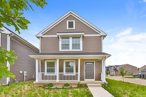 1653 Kennedy Photo 1