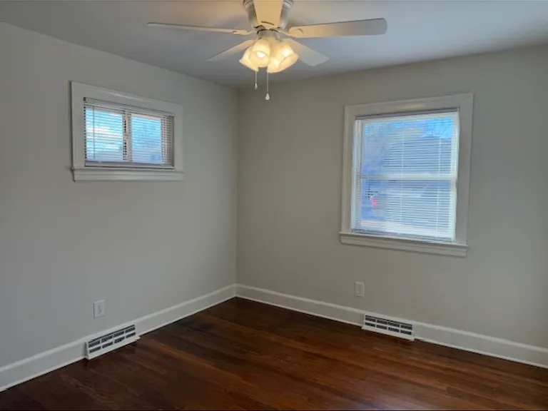 4022 E Horne Ave — Photo 5