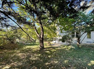 2218 S Hall Rd, Independence, MO 64052