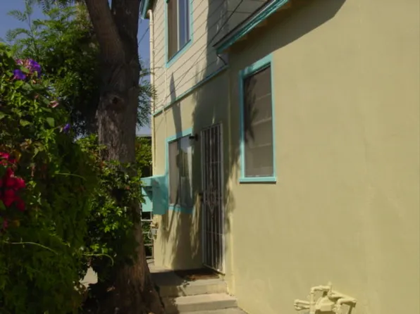 4806 Santa Cruz Ave, San Diego, CA 92107
