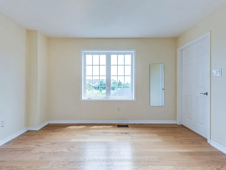 204 Roxton Rd — Photo 20