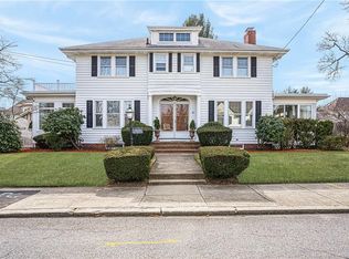 20 Scott St, Pawtucket, RI 02860