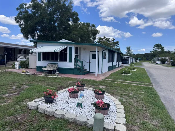 713 Magnolia Ln, Wildwood, FL 34785
