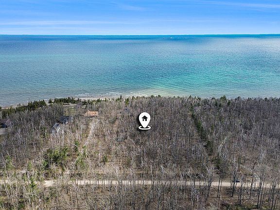 3rd image of 11619 Mackinaw Straits Dr
