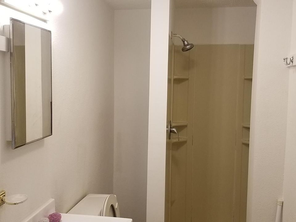 1st image of 454 S Greenwich St APT 1