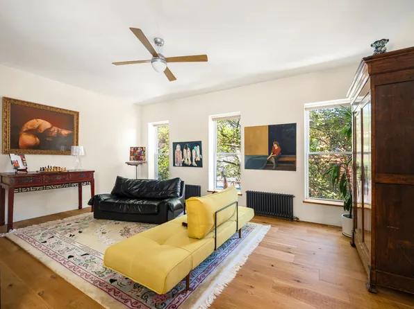 827 Marcy Avenue image 5 of 16