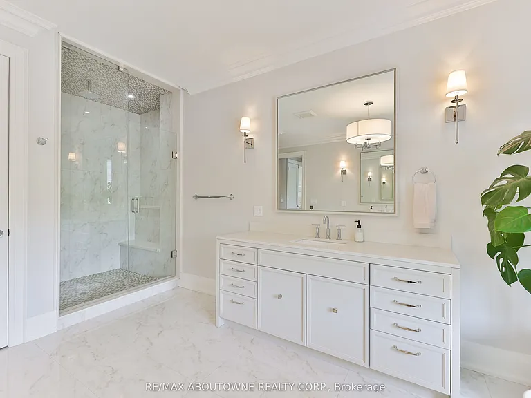 408 Saville Cres — Photo 25