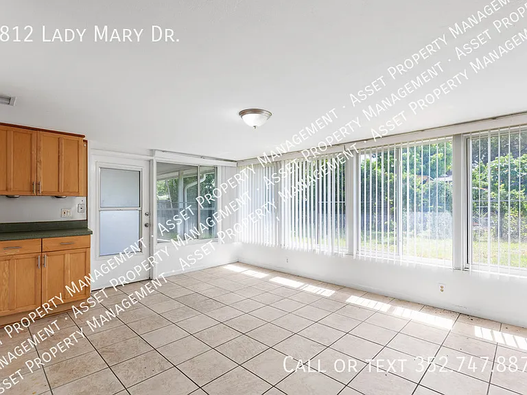 1812 Lady Mary Dr — Photo 18