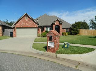2500 NW 165th Ter, Edmond, OK 73012