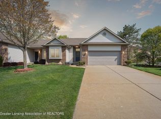 408 White Pine Blvd #53, Lansing, MI 48917