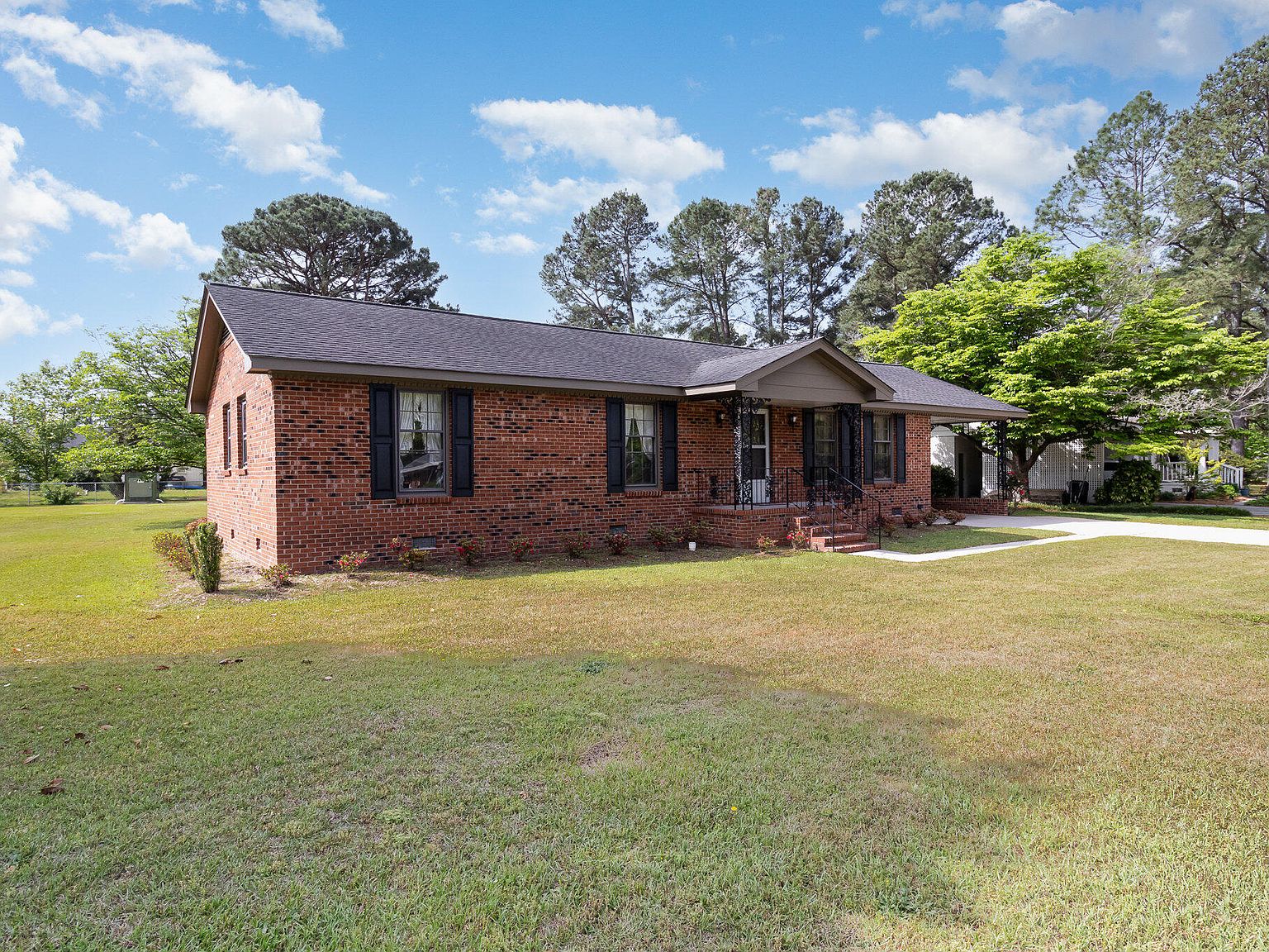 6 Nottingham Pl, Smithfield, NC 27577 | Zillow