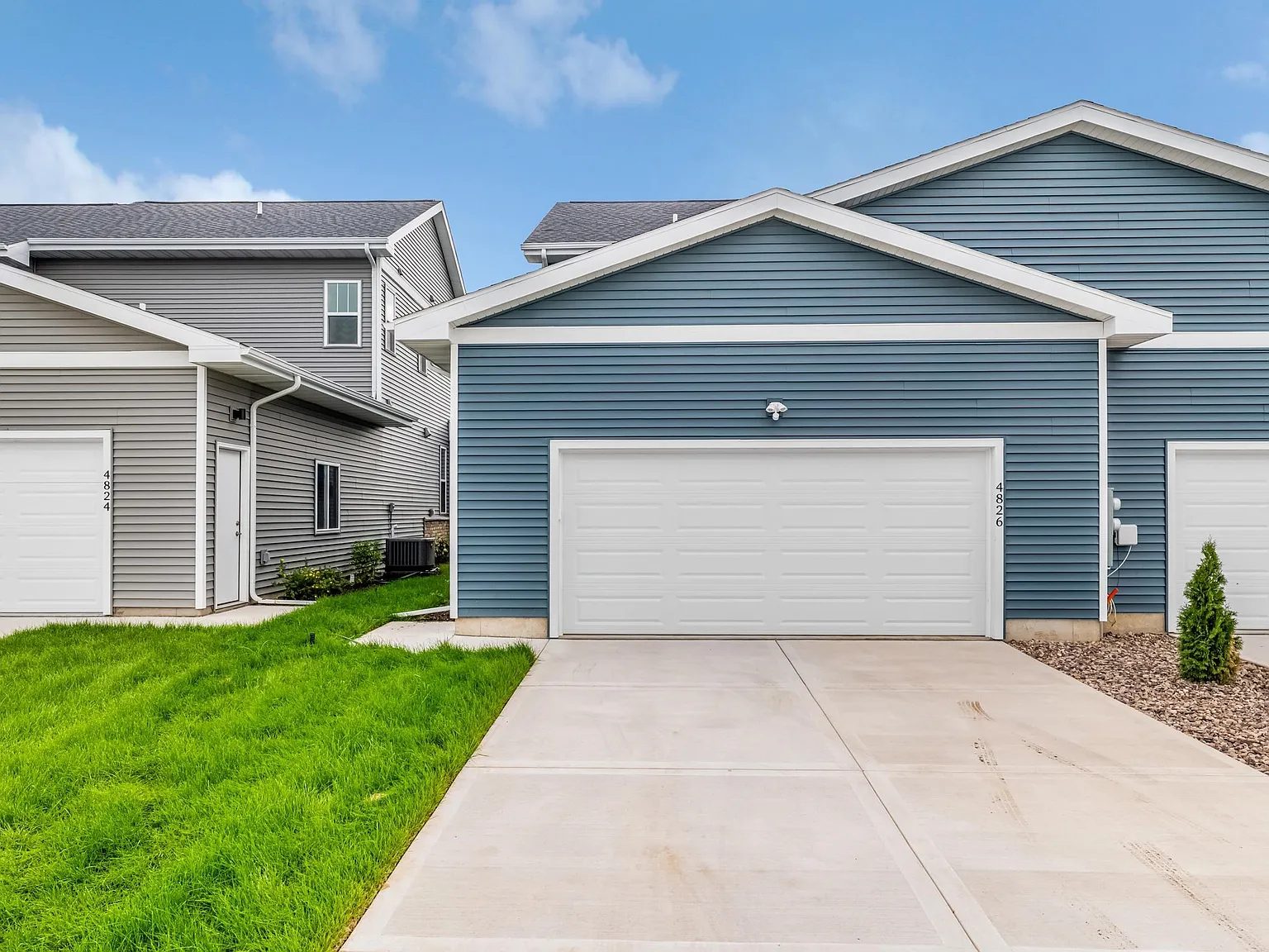3 bed, 2.5 bath, 1435 sqft, $2,750 — Photo 4