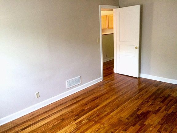 Front bedroom