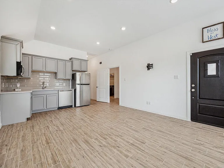 4838 Albany Ridge Ln — Photo 10