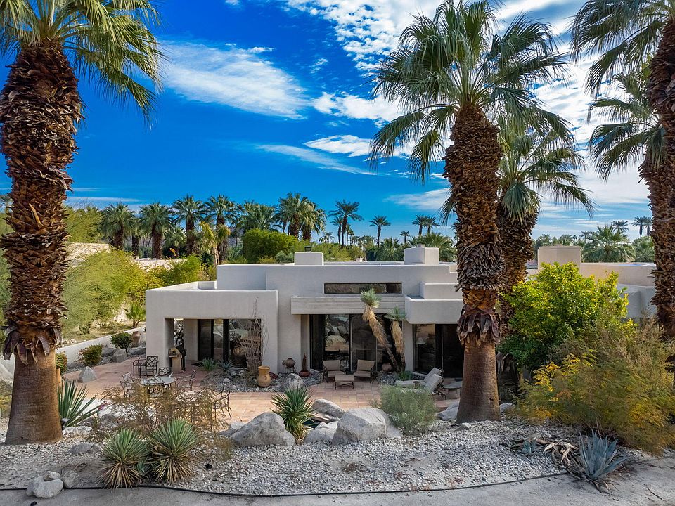 1st image of 77120 Avenida Fernando