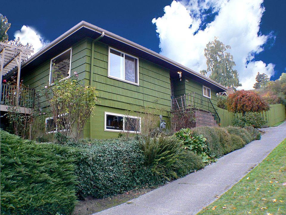 Front of House - Corner Lot